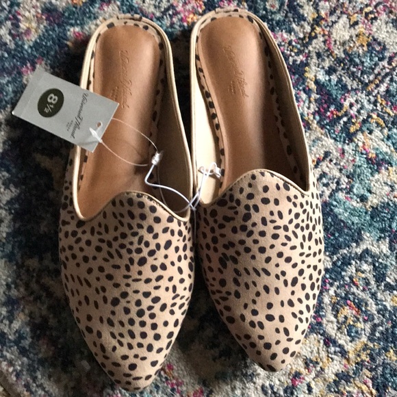 Universal Thread Shoes - 8.5 leopard mule. 🆕 No Offers!